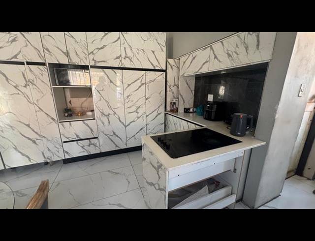 4 BEDROOM HOUSE FOR SALE IN ORANGE GROVE